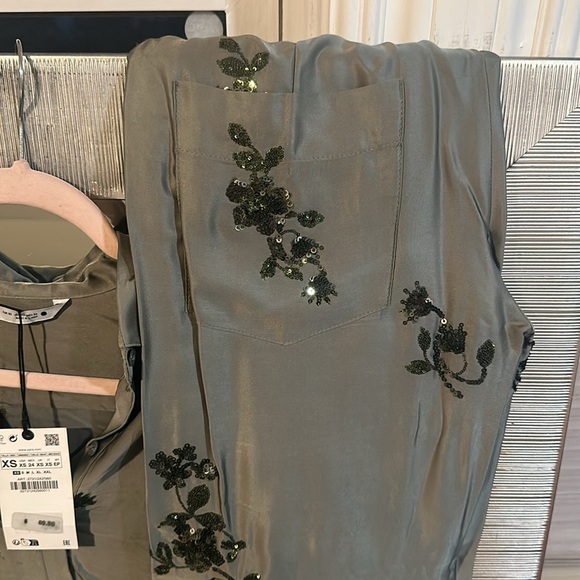 ZARA SATIN and EMBELLISHMED CO ORD SET - Picture 6 of 7